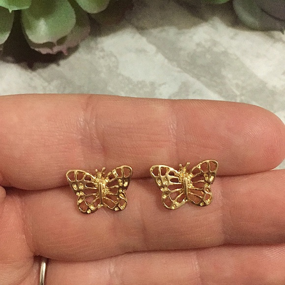 Gold butterfly earrings - Picture 4 of 4